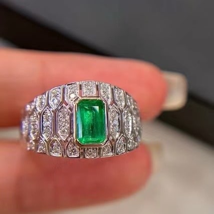 14k Gold 0.99 Ctw Vivid Green Natural Emerald & Diamond Ring - 2