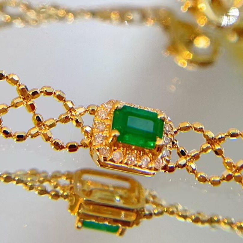 14k Gold 0.25 Ct Vivid Green Natural Emerald & Diamond Bracelet - 2