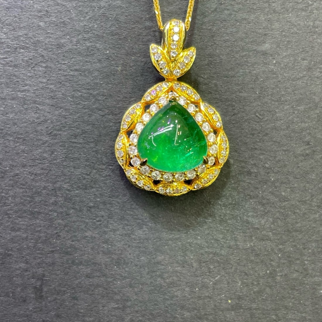 14k Gold 2.9 Ct Natural Emerald & Diamond Pendant( Without Chain ) - 3