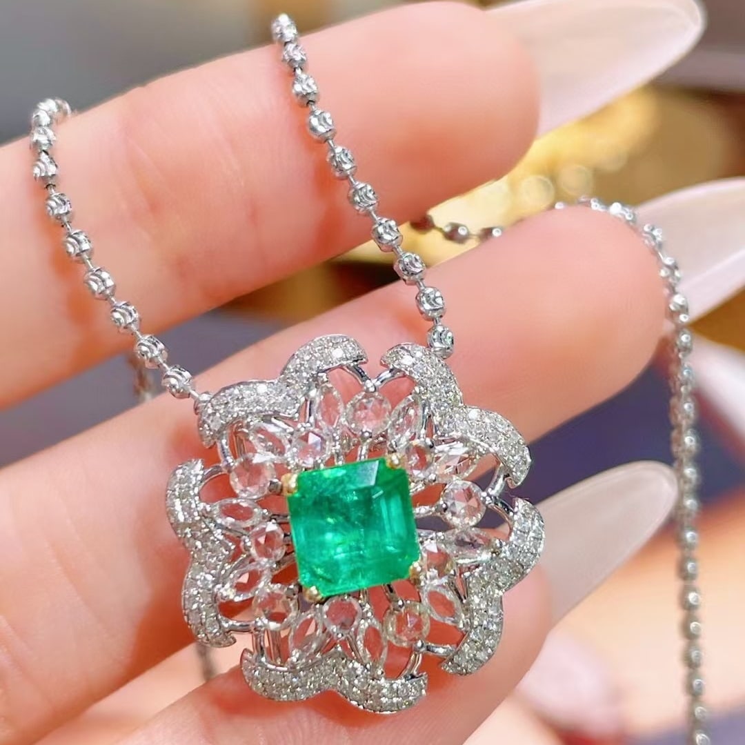 14k Gold 1.01 Ct Natural Emerald & Diamond Pendant( Without Chain ) - 2