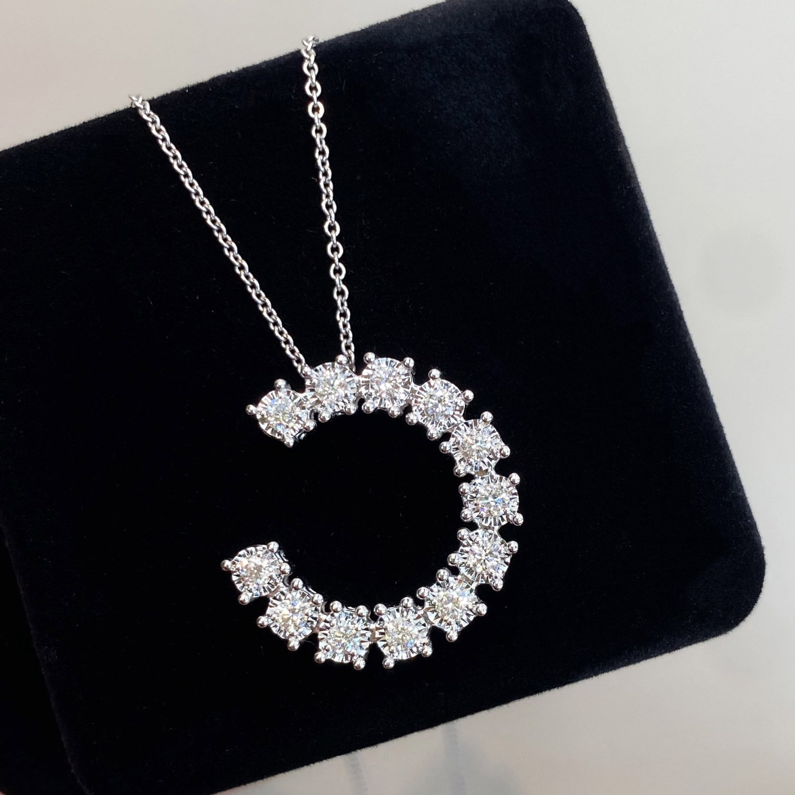 14k Gold 0.53 Ct Natural H Diamond Necklace - 2