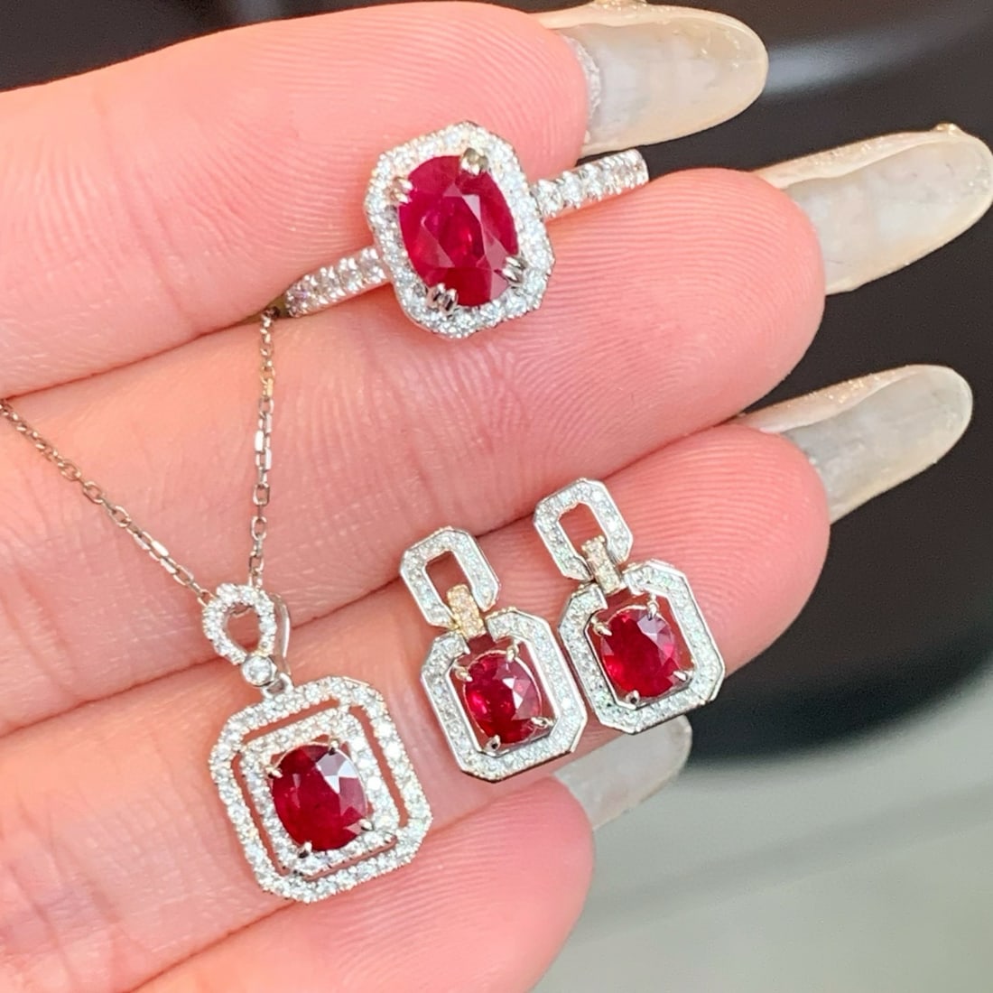 14k Gold 3.14 Ctw Natural Ruby & Diamond Jewelry Set - 4