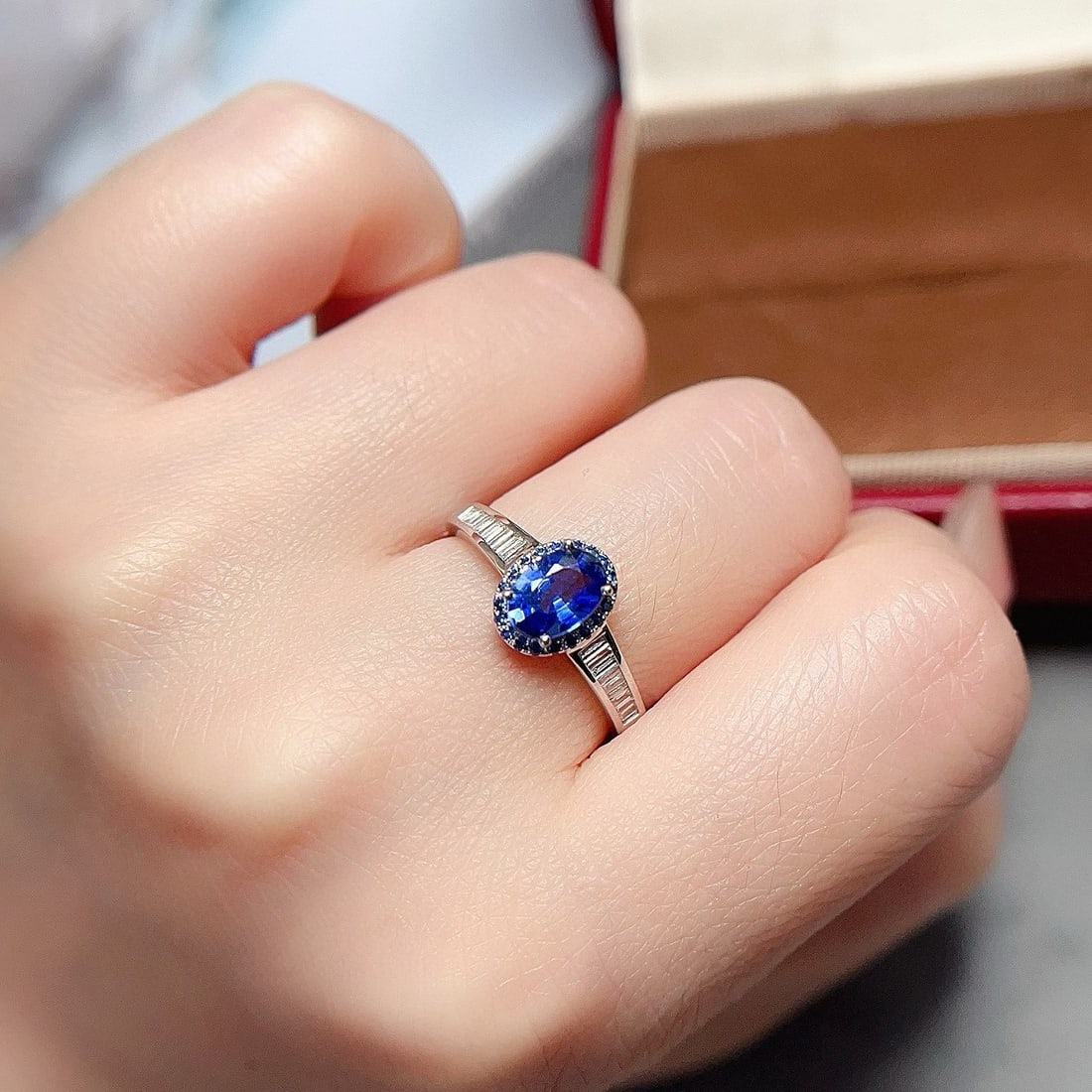 14k Gold 1 Ct Natural Sapphire & Sapphire & Diamond Ring - 3