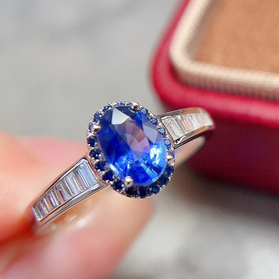 14k Gold 1 Ct Natural Sapphire & Sapphire & Diamond Ring - 5