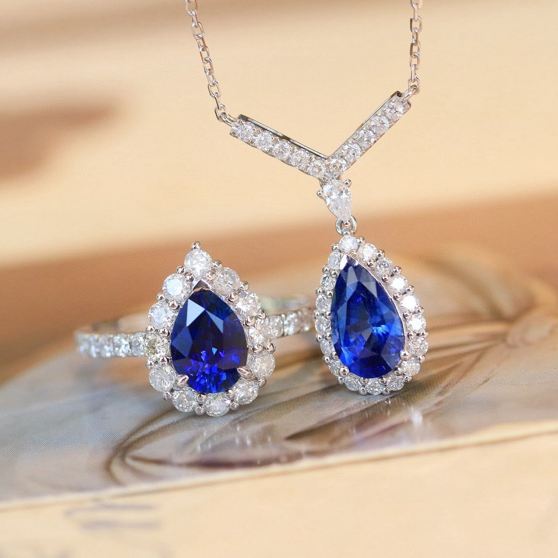 14k Gold 4.06 Ctw Natural Sapphire & Diamond Jewelry Set: Ref:230994309 // gold content:14k gold // ring size:7. 25us // // necklace // main gemstone:sapphire // shape:pear // carat weight:1. 45ct // color:royal blue // treatment:natural // // adjacent gemst