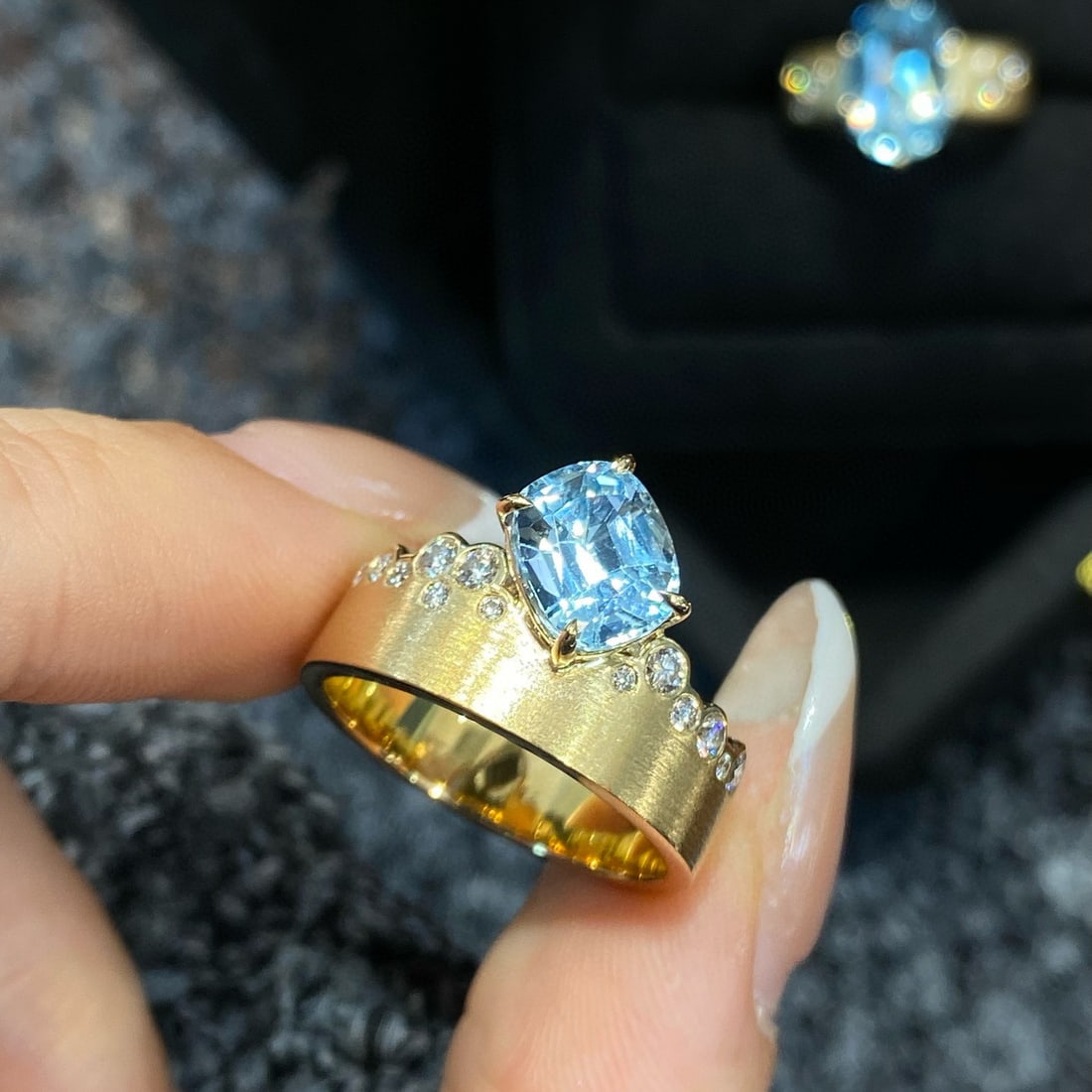 14k Gold 1.84 Ctw Natural Aquamarine & Diamond Ring - 3