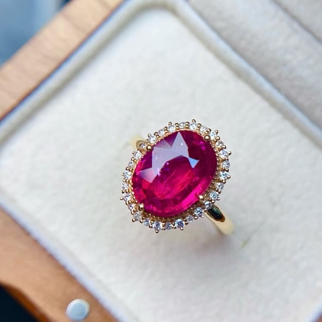 14k Gold 4.11 Ctw Natural Tourmaline & Diamond Ring: Ref:230994343 // gold content:14k gold // ring size:7. 25us // // main gemstone:tourmaline // shape:oval // carat weight:3. 9ct // color:red // treatment:natural // // adjacent gemstone 2 : diamond //
