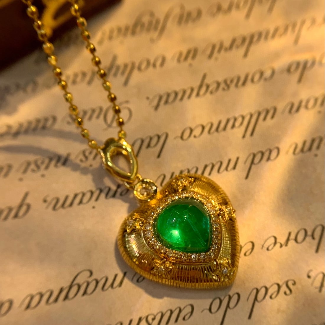 14k Gold 1.5 Ct Vivid Green Natural Emerald & Diamond Pendant( Without Chain ) - 4
