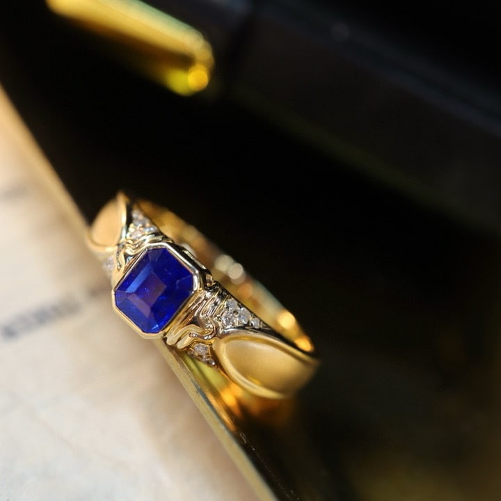 14k Gold 0.87 Ctw Natural Sapphire & Diamond Ring - 3