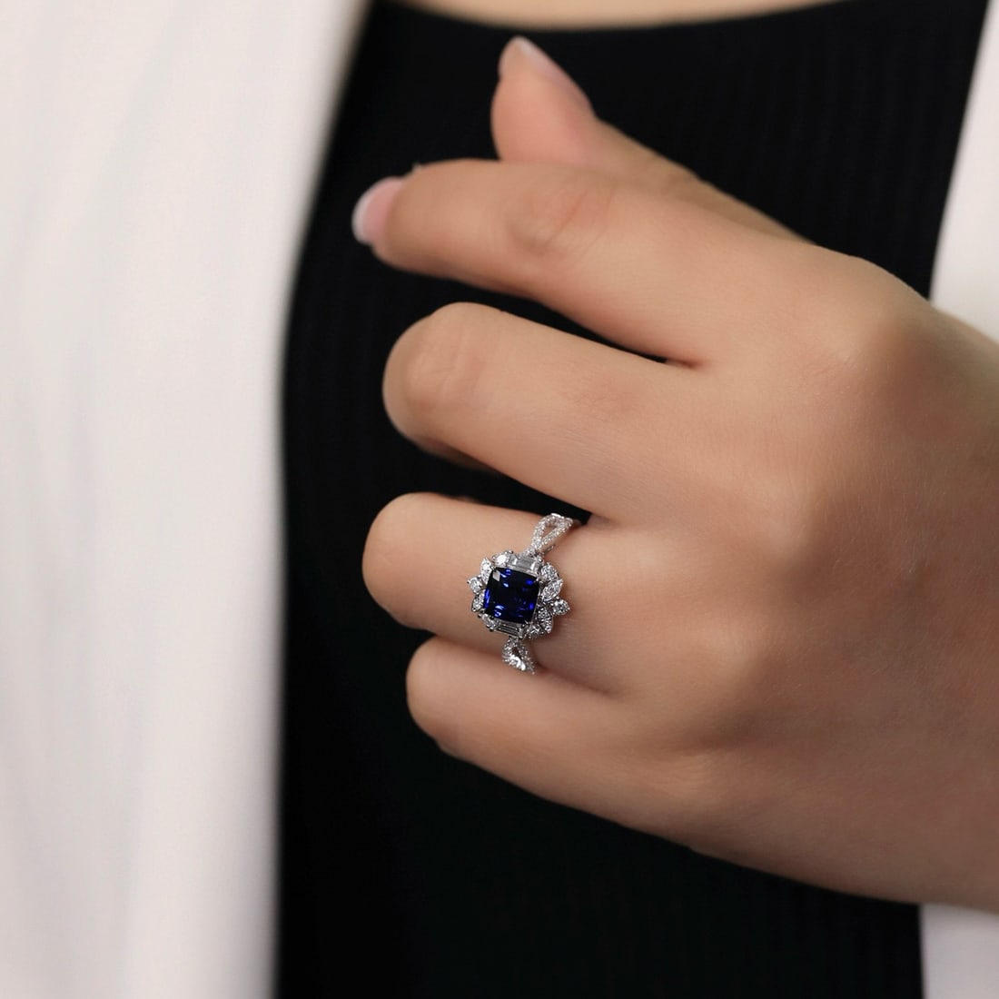 14k Gold 2.13 Ctw Natural Sapphire & Diamond Ring - 7