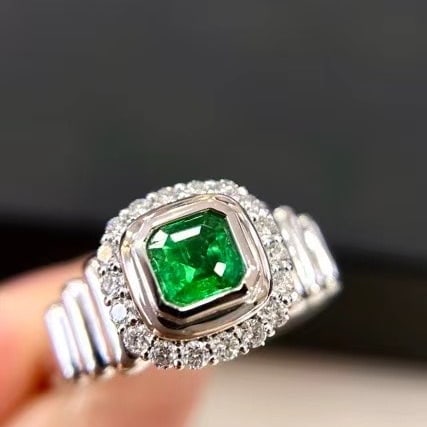 14k Gold 0.57 Ctw Vivid Green Natural Emerald & Diamond Ring: Ref:230994375 // gold content:14k gold // ring size:7. 25us // // main gemstone:emerald // shape:octagonal // carat weight:0. 30ct // color:vivid green // treatment:natural // // adjacent gemstone 2
