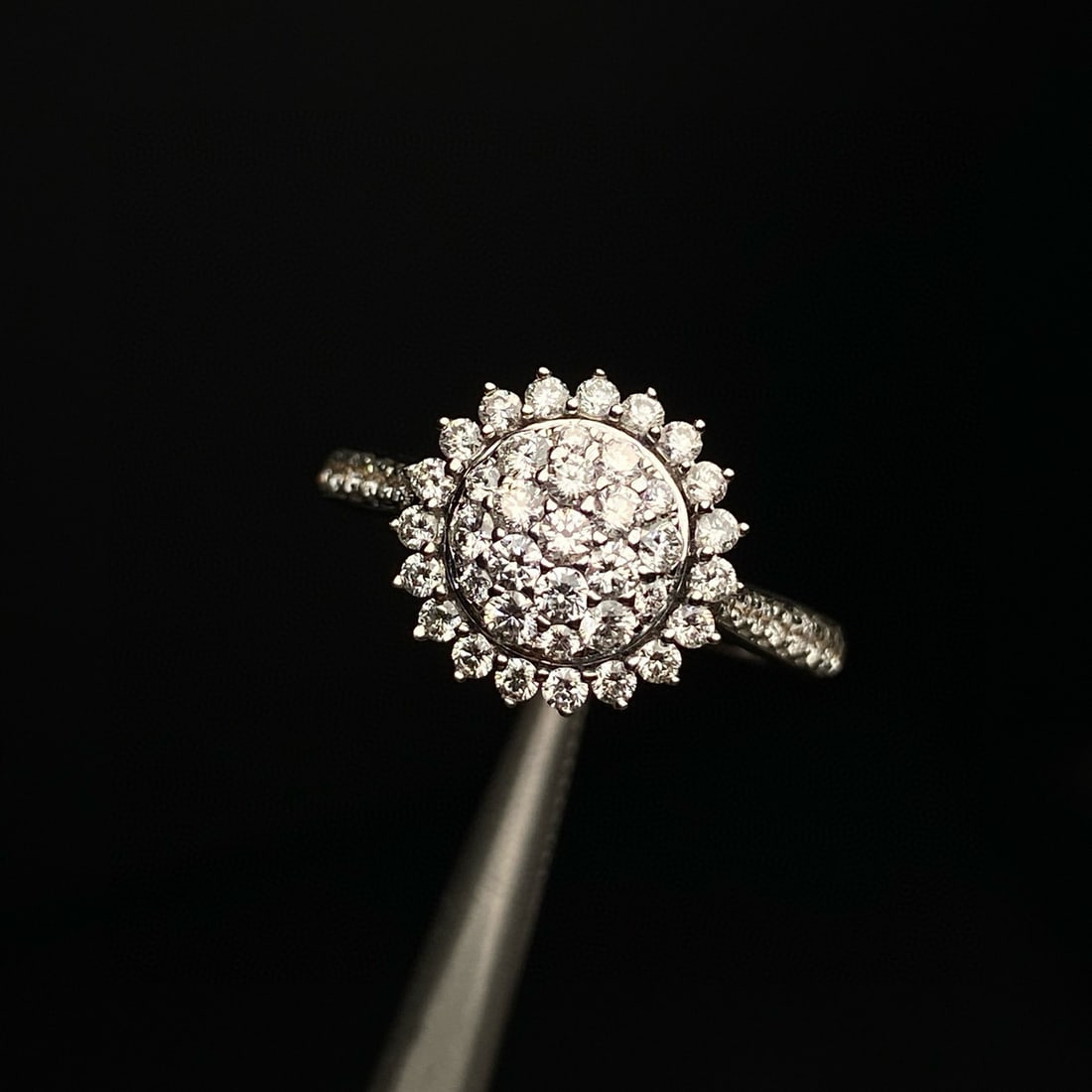 14k Gold 0.72 Ct Natural H Diamond Ring: Ref:230994385 // gold content:14k gold // ring size:7. 25us // // main gemstone:diamond // shape:round // carat weight:0. 72ct // clarity grade:vs-si // color:h // treatment:natural // cut grade:g // 