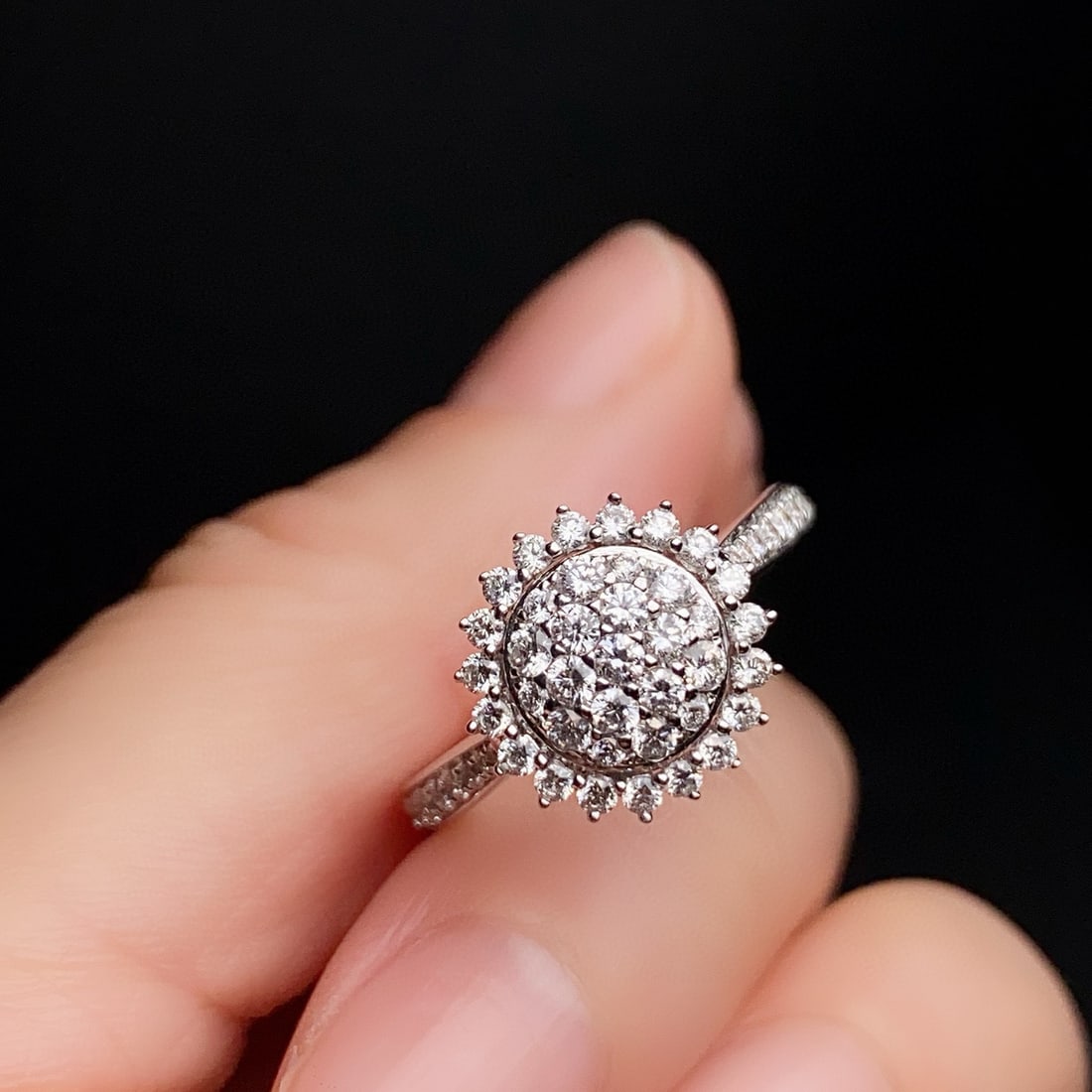 14k Gold 0.72 Ct Natural H Diamond Ring - 3