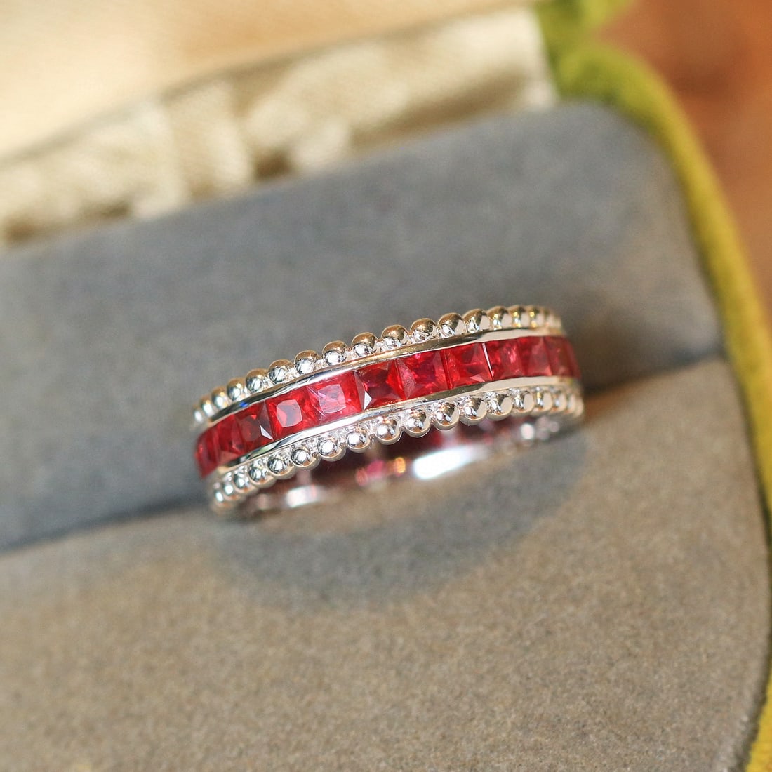 14k Gold 2.68 Ct Natural Ruby Ring - 4