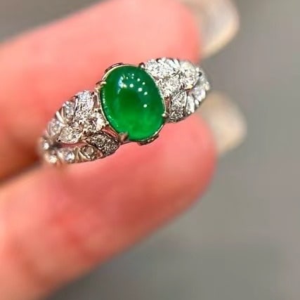 14k Gold 1.58 Ctw Vivid Green Natural Emerald & Diamond Ring - 2