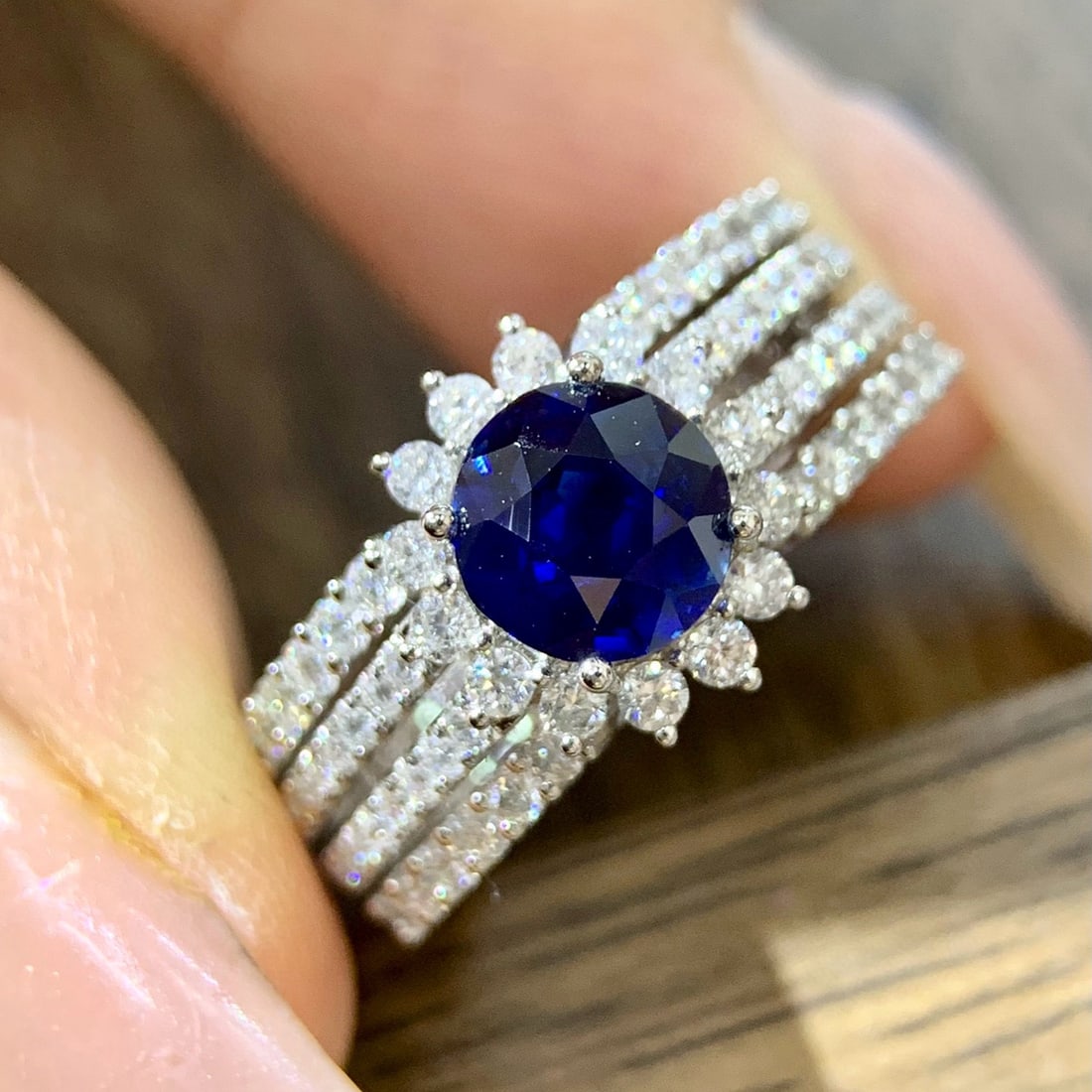 14k Gold 2.29 Ctw Natural Sapphire & Diamond Ring - 2