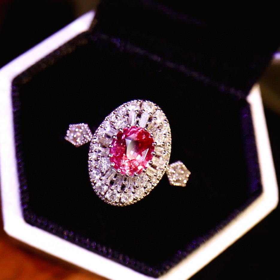 14k Gold 1.95 Ctw Natural Padparadscha Sapphire & Diamond Ring - 4
