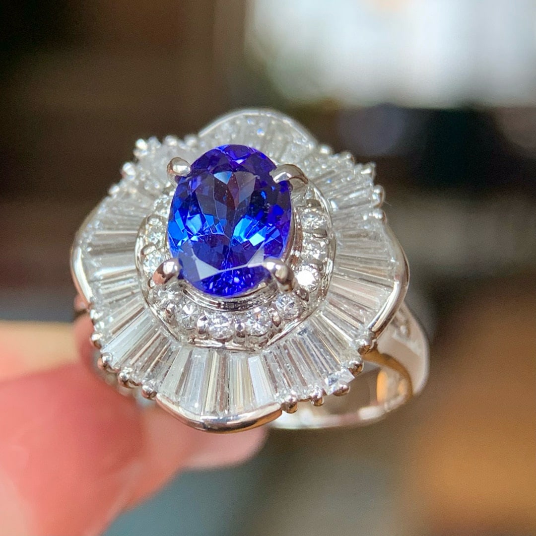 14k Gold 2.77 Ctw Natural Tanzanite & Diamond Ring - 4