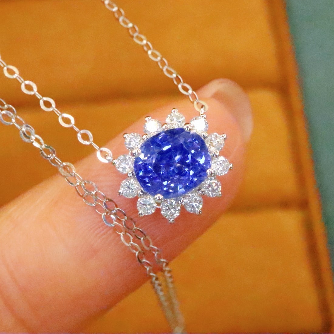 14k Gold 1.43 Ctw Natural Sapphire & Diamond Necklace - 3