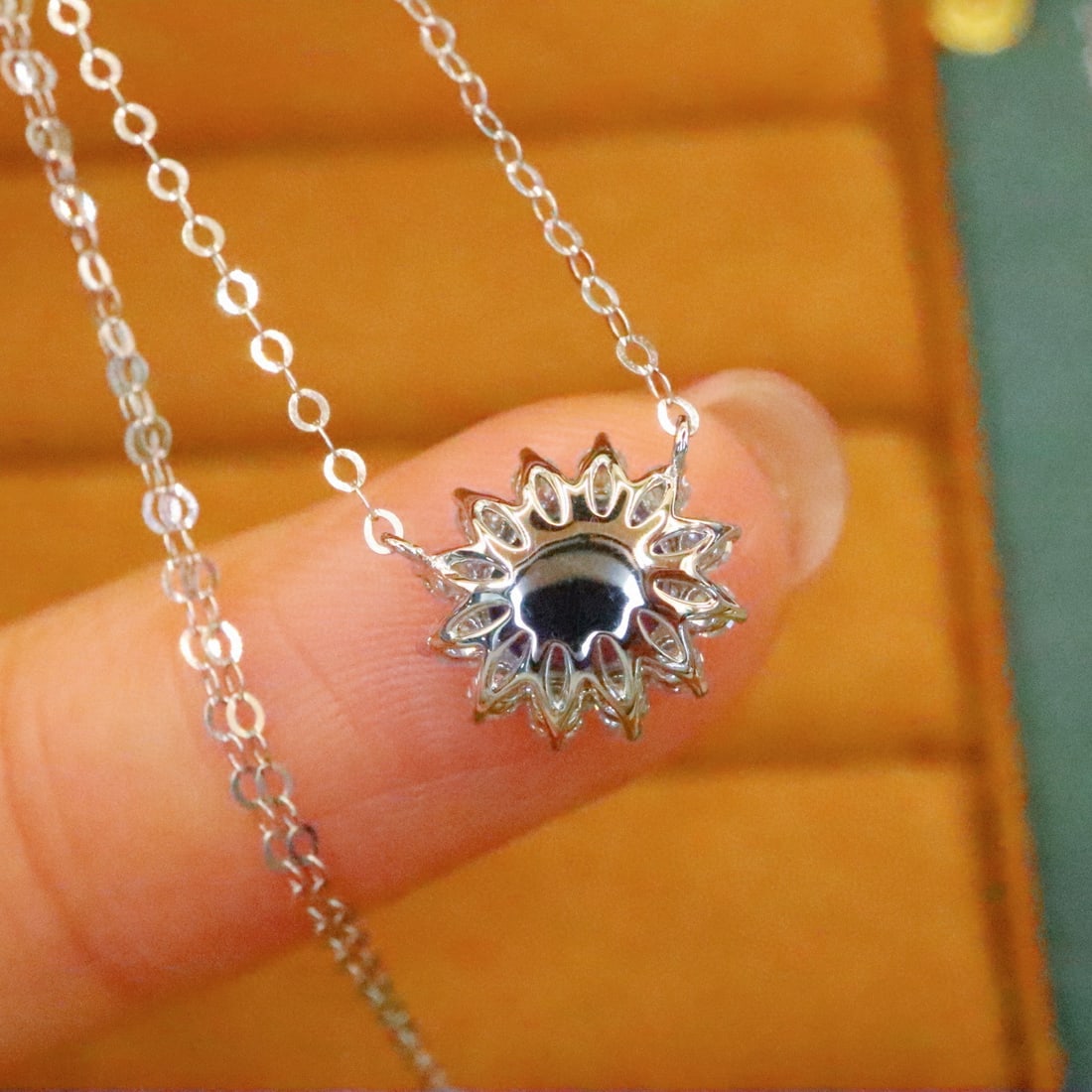 14k Gold 1.43 Ctw Natural Sapphire & Diamond Necklace - 4