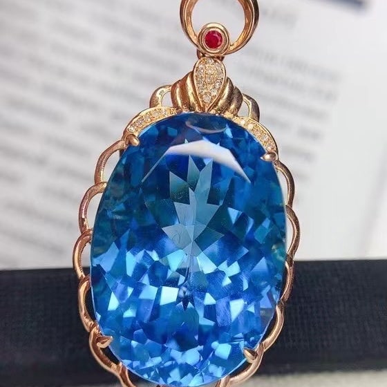 14k Gold 33 Ct Natural Topaz & Diamond Pendant( Without Chain ) - 2