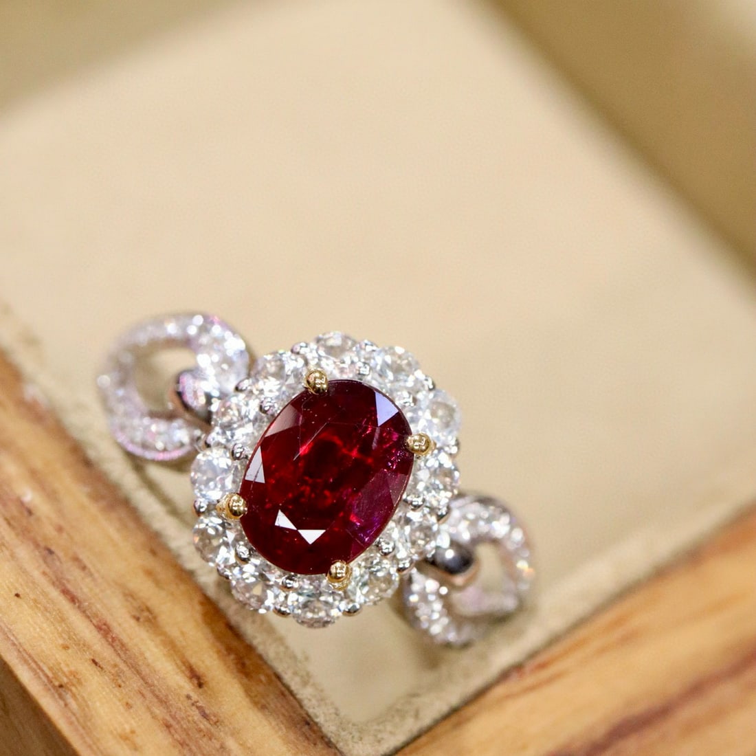 14k Gold 1.03 Ctw Natural Ruby & Diamond Ring - 5