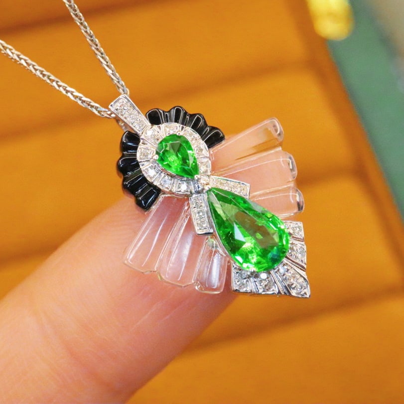14k Gold 1.34 Ctw Vivid Green Natural Tsavorite & Diamond Pendant( Without Chain ) - 3