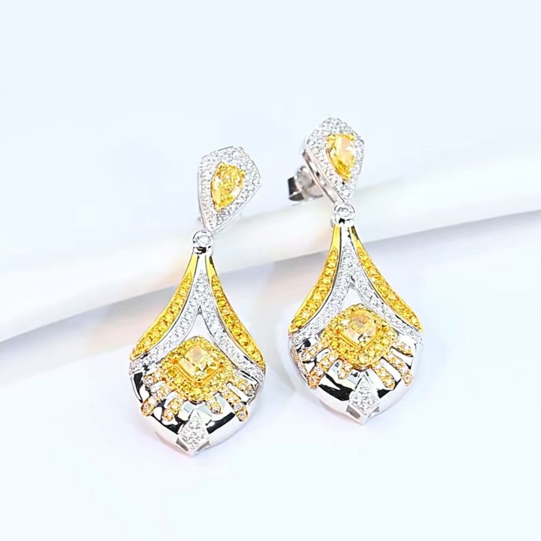 14k Gold 1.88 Ctw Natural Yellow Diamond & Diamond Earrings - 4