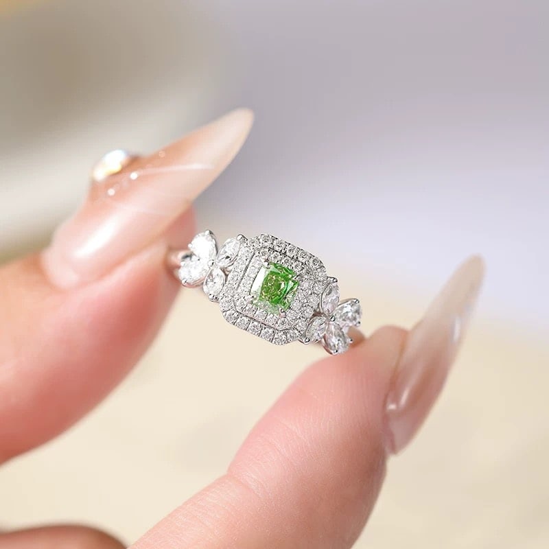 14k Gold 0.94 Ctw Natural Green Diamond & Diamond Ring - 5