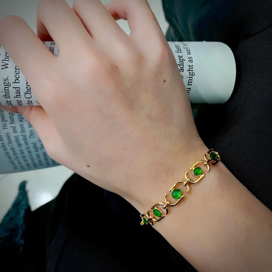 14k Gold 3.37 Ct Natural Emerald Bracelet - 3