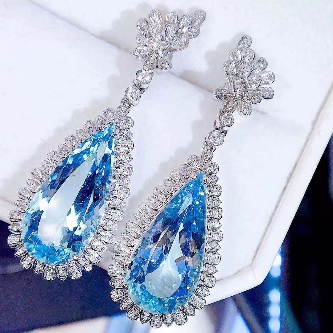 14k Gold 16.3 Ct Natural Aquamarine & Diamond Earrings - 2
