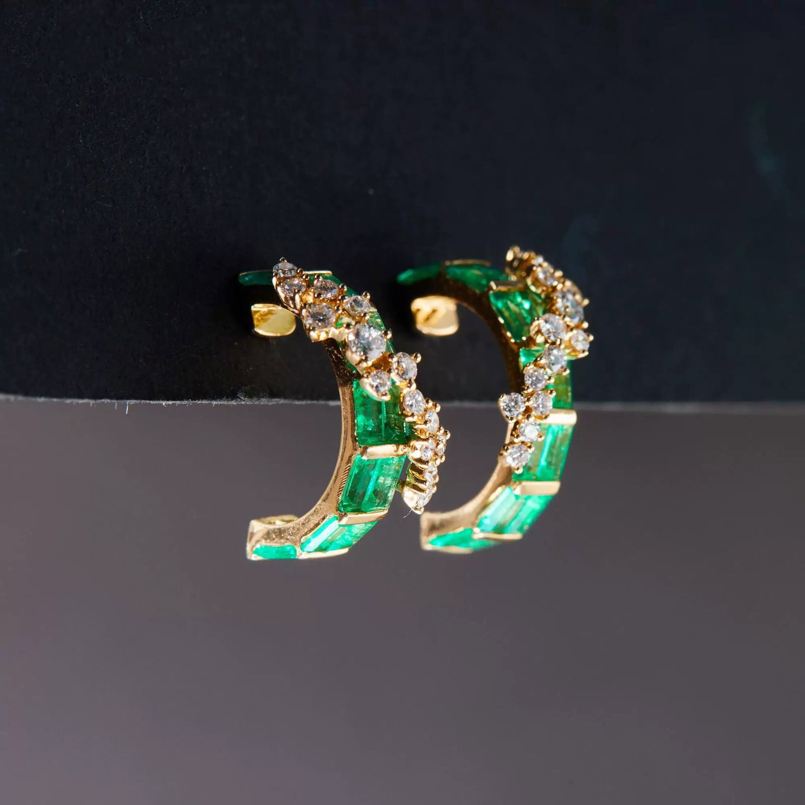 14k Gold 1.27 Ctw Natural Emerald & Diamond Earrings - 2