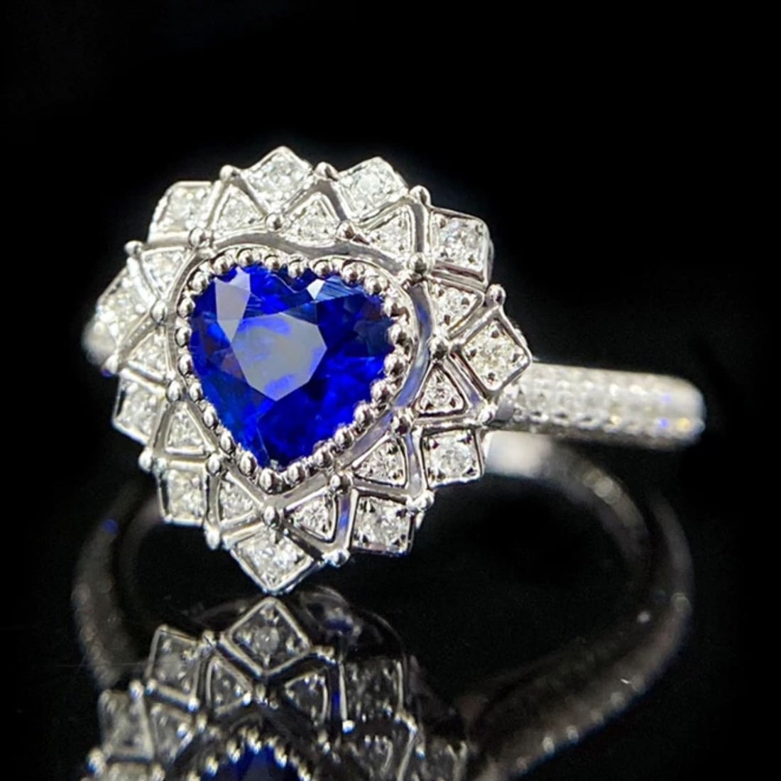 14k Gold 1.40 Ctw Natural Sapphire & Diamond Ring - 2