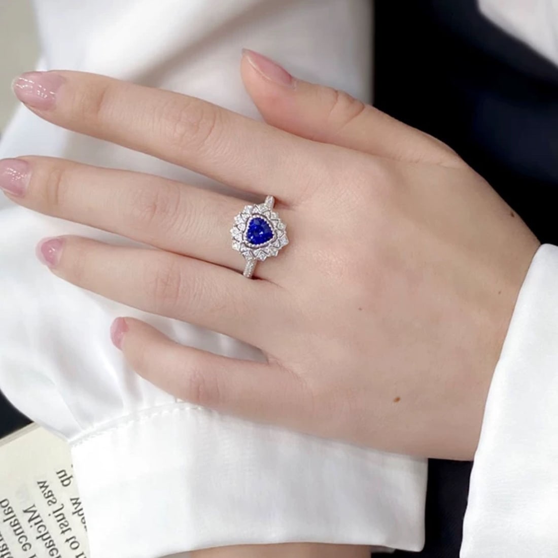 14k Gold 1.40 Ctw Natural Sapphire & Diamond Ring - 4