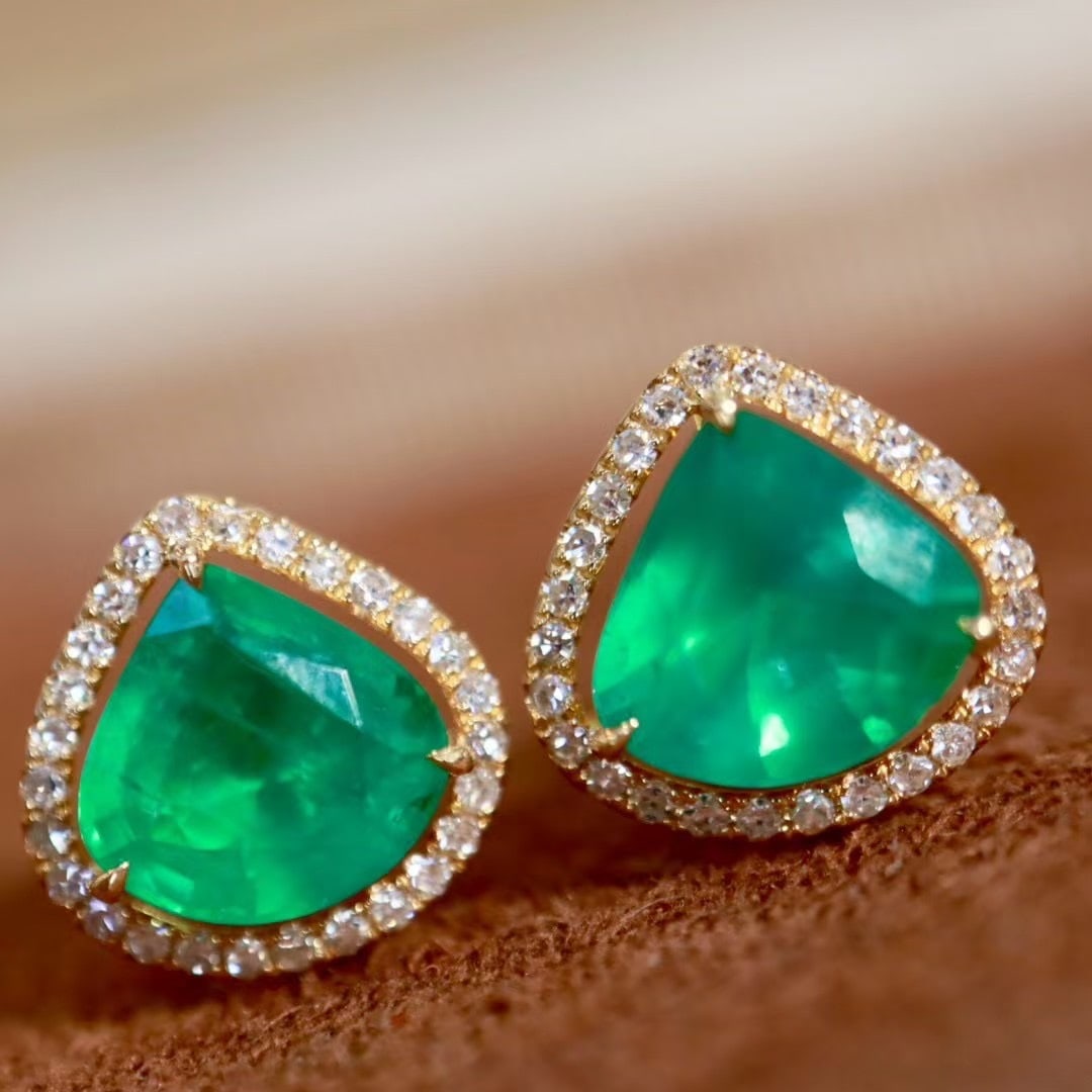 14k Gold 1.97 Ctw Natural Emerald & Diamond Earrings - 2