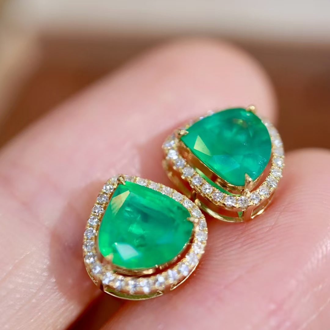 14k Gold 1.97 Ctw Natural Emerald & Diamond Earrings - 6