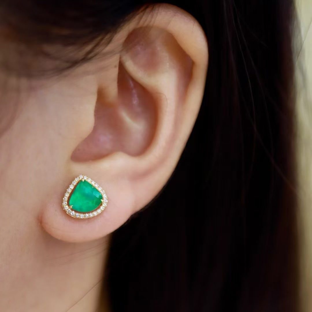 14k Gold 1.97 Ctw Natural Emerald & Diamond Earrings - 9