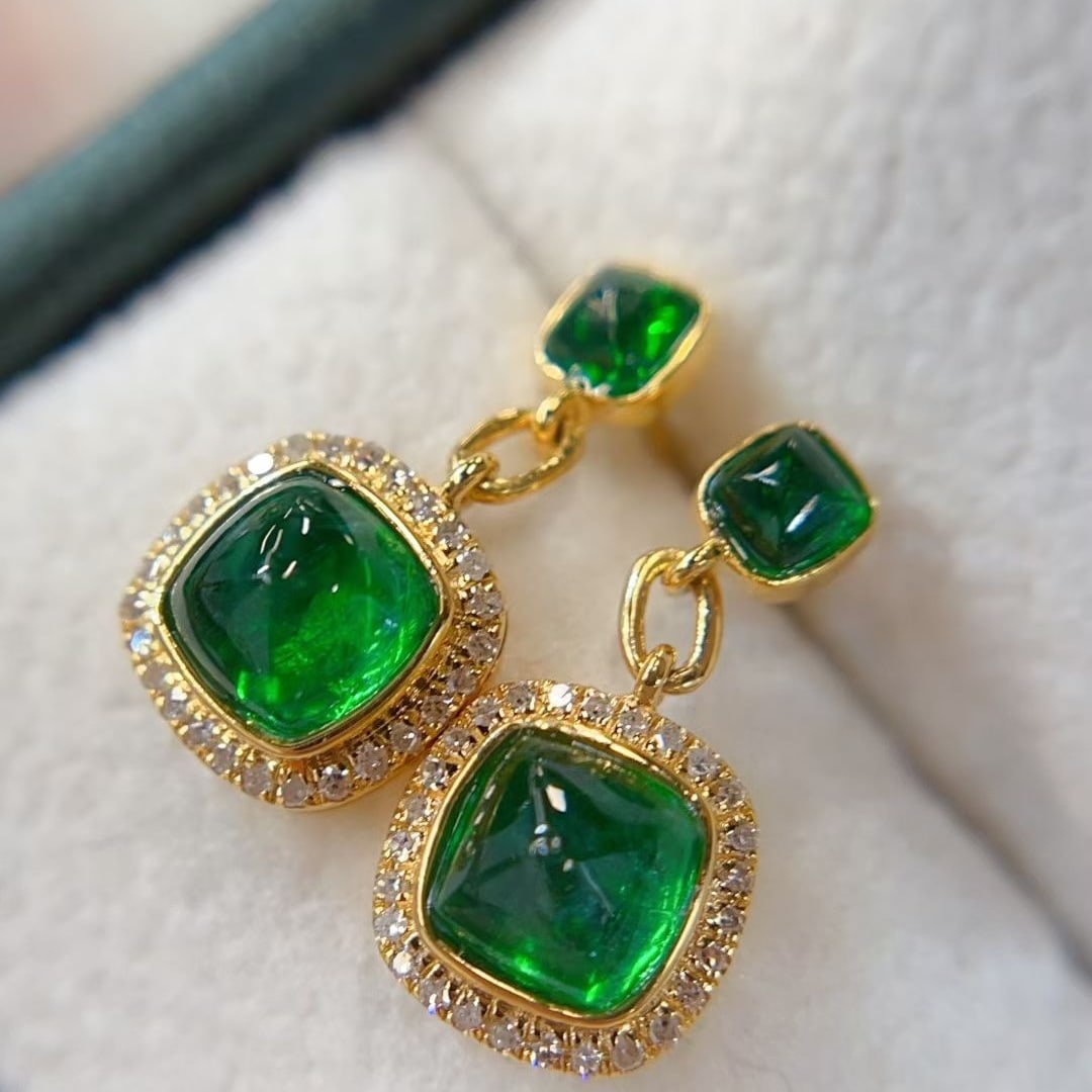 14k Gold 1.6 Ct Natural Emerald & Diamond Earrings - 5