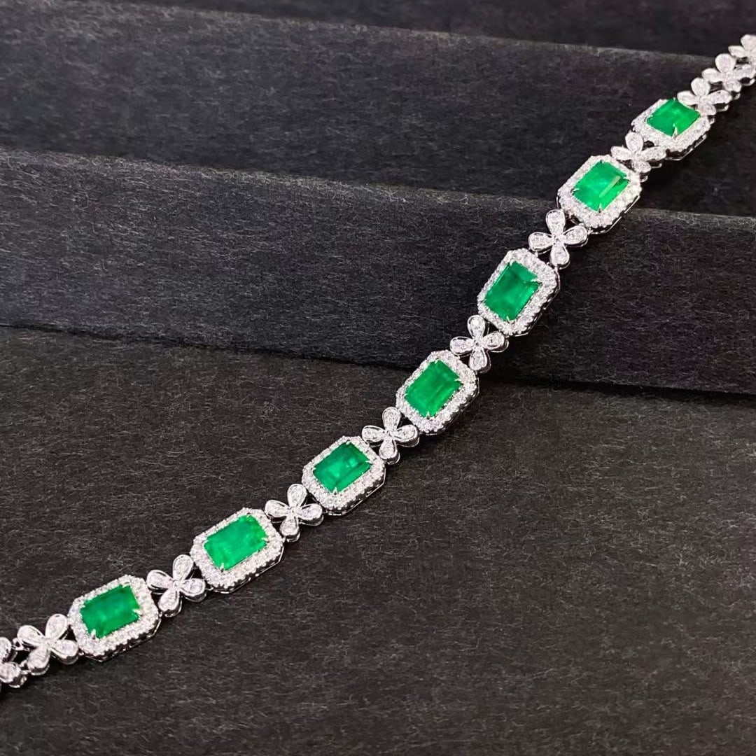 14k Gold 5.03 Ctw Natural Emerald & Diamond Bracelet - 5