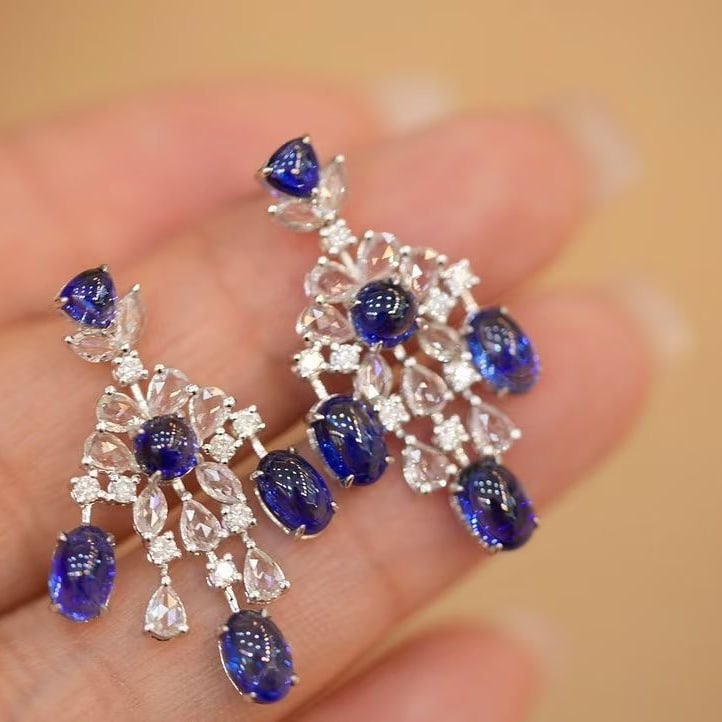 14k Gold 6.1 Ct Natural Sapphire & Diamond Earrings: Ref:230995099 // gold content:14k gold // main gemstone:sapphire // shape:multiply // carat weight:6. 1ct // color:blue // treatment:natural // // adjacent gemstone 2 : sapphire // shape:pear &