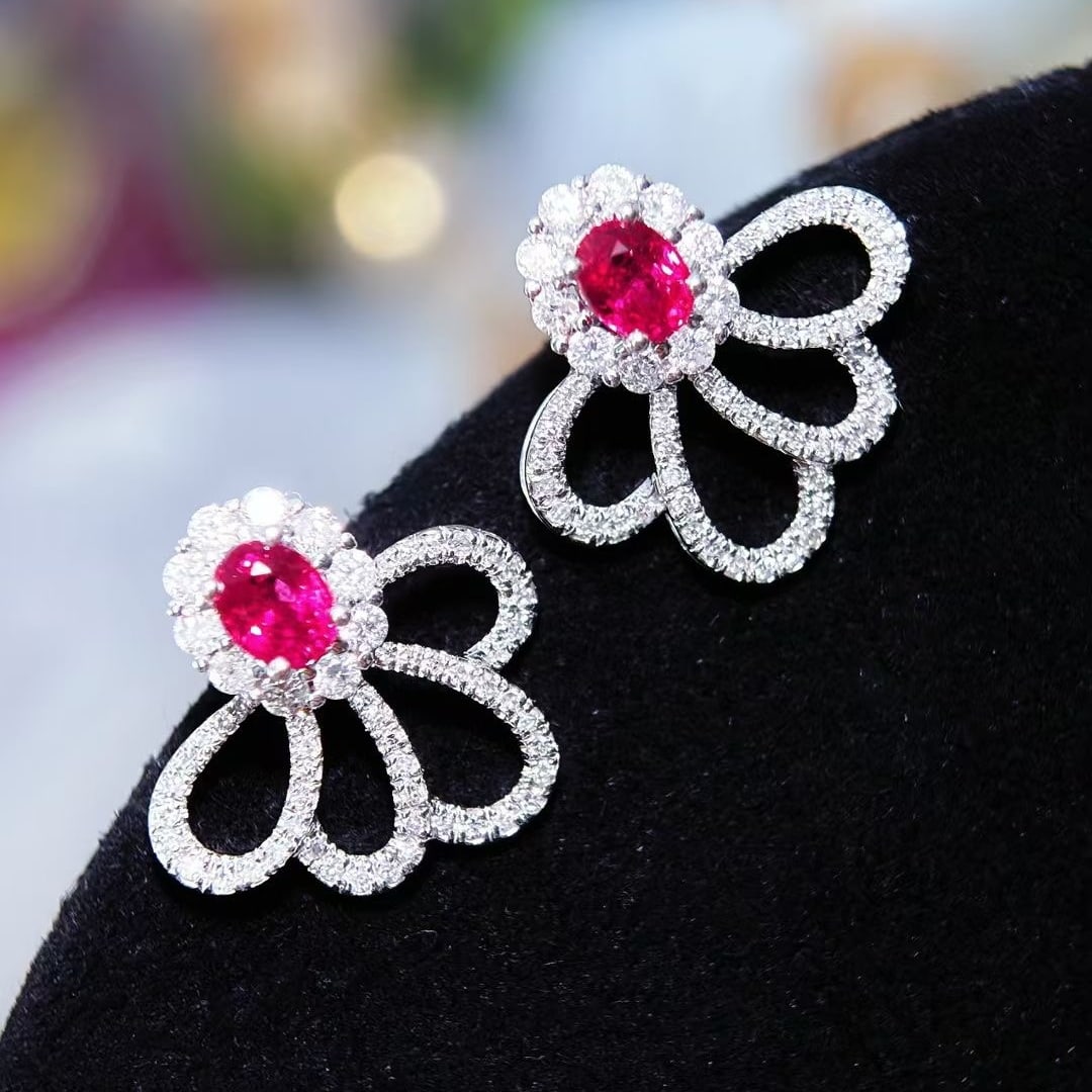 14k Gold 0.6 Ct Natural Ruby & Diamond Earrings - 4