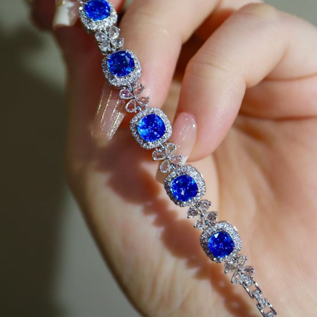14k Gold 6.25 Ctw Natural Sapphire & Diamond Bracelet - 4