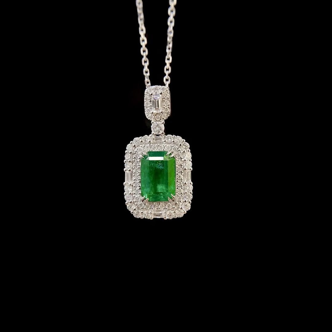 14k Gold 1.71 Ctw Natural Emerald & Diamond Pendant( Without Chain ): Ref:230995112 // gold content:14k gold // main gemstone:emerald // shape:octagonal // carat weight:1. 26ct // color:green // treatment:natural // // adjacent gemstone 2 : diamond // shape:multiply // 