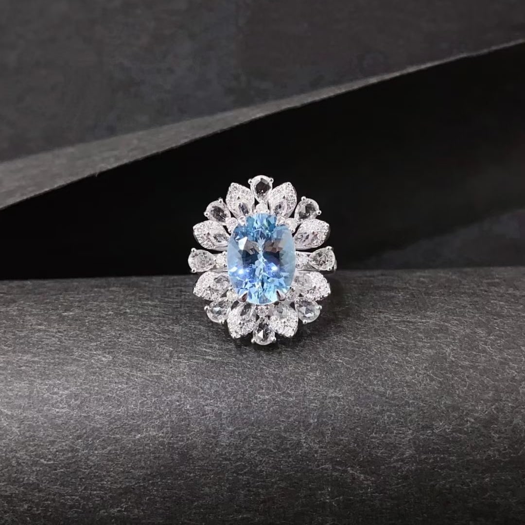 14k Gold 3.88 Ctw Natural Aquamarine & Diamond Ring - 2