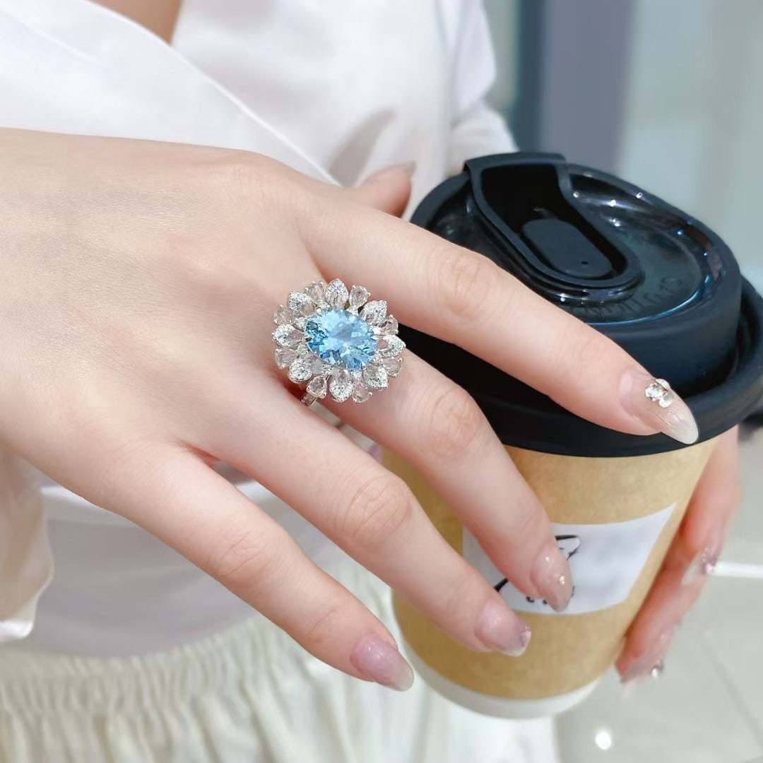 14k Gold 3.88 Ctw Natural Aquamarine & Diamond Ring - 4