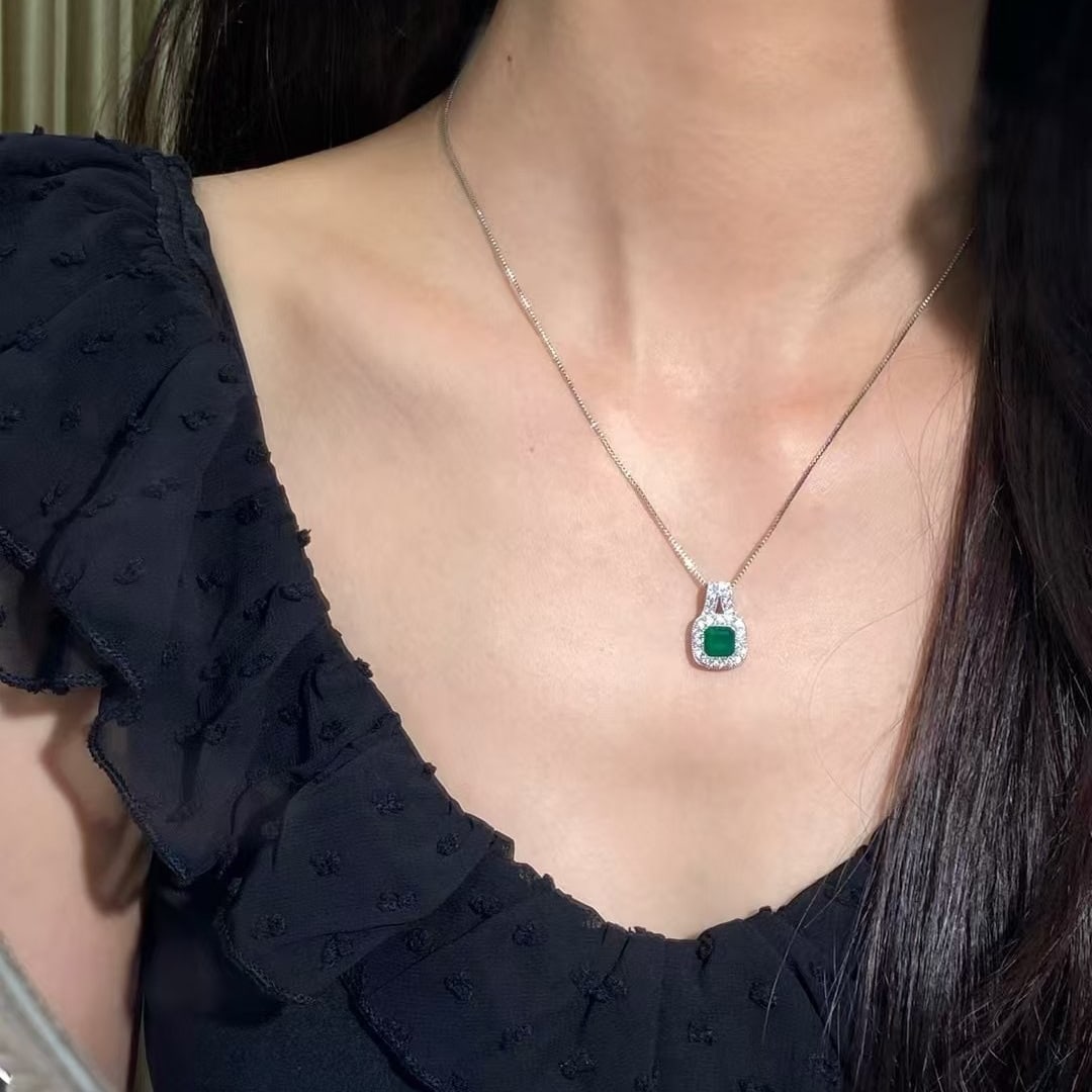 14k Gold 2.22 Ctw Natural Emerald & Diamond Pendant( Without Chain ) - 5