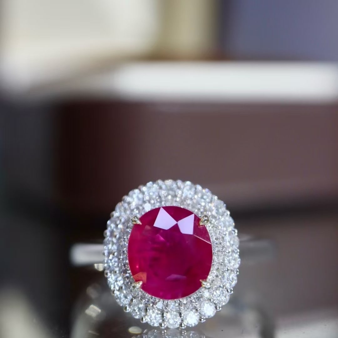 14k Gold 1.97 Ctw Natural Ruby & Diamond Ring: Ref:230995120 // gold content:14k gold // ring size:7. 25us // // main gemstone:ruby // shape:cushion // carat weight:1. 7ct // color:red // treatment:natural // // adjacent gemstone 2 : diamond // sh