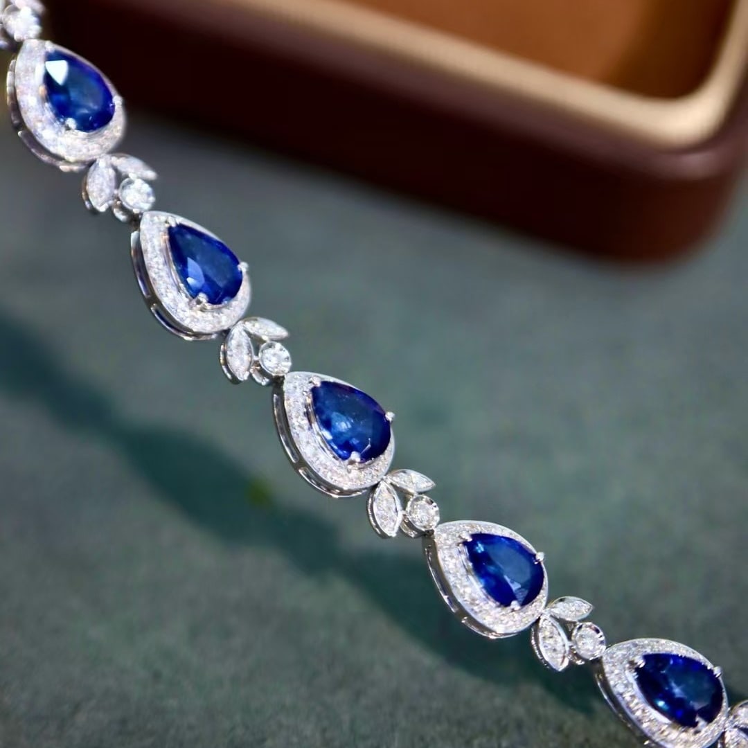 14k Gold 5.37 Ctw Natural Sapphire & Diamond Bracelet - 2