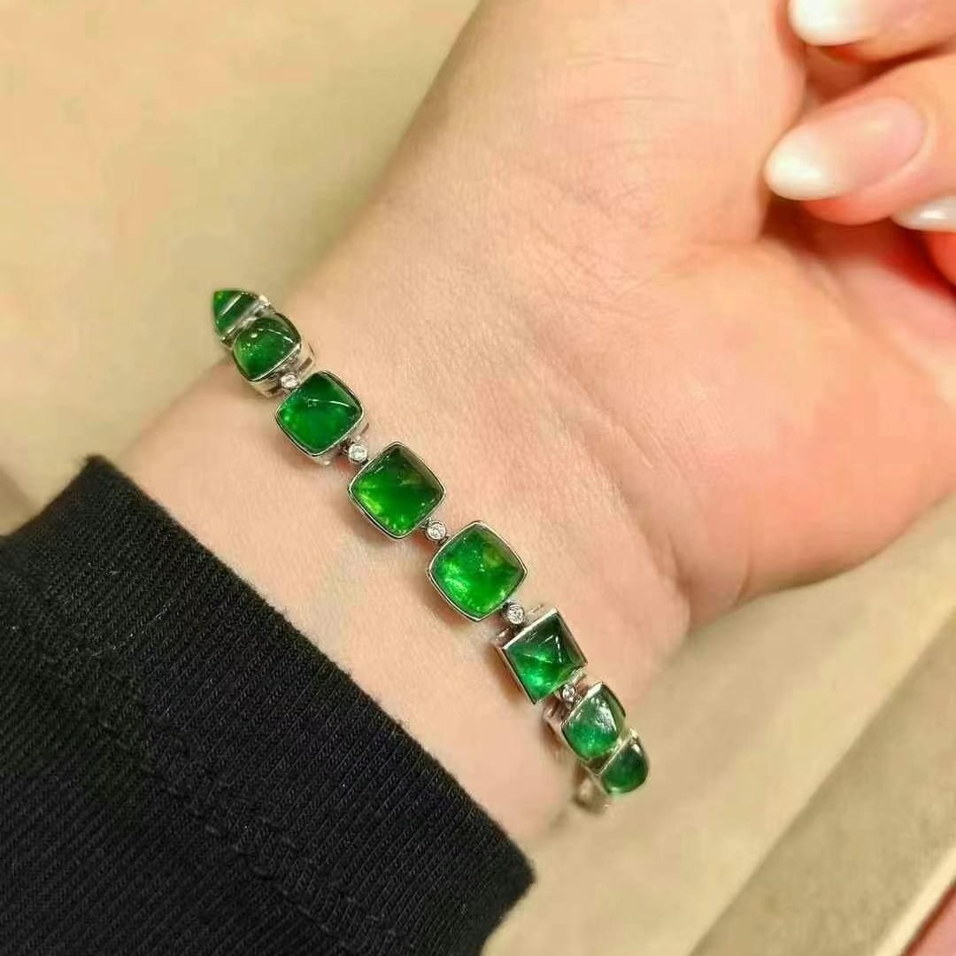 14k Gold 10.53 Ctw Natural Emerald & Diamond Bracelet - 4