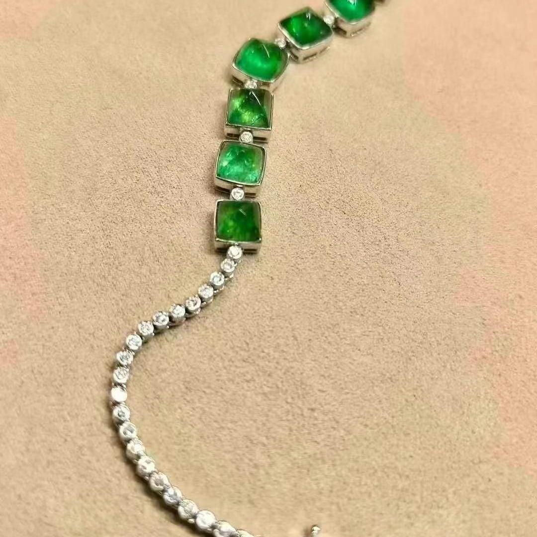 14k Gold 10.53 Ctw Natural Emerald & Diamond Bracelet - 7